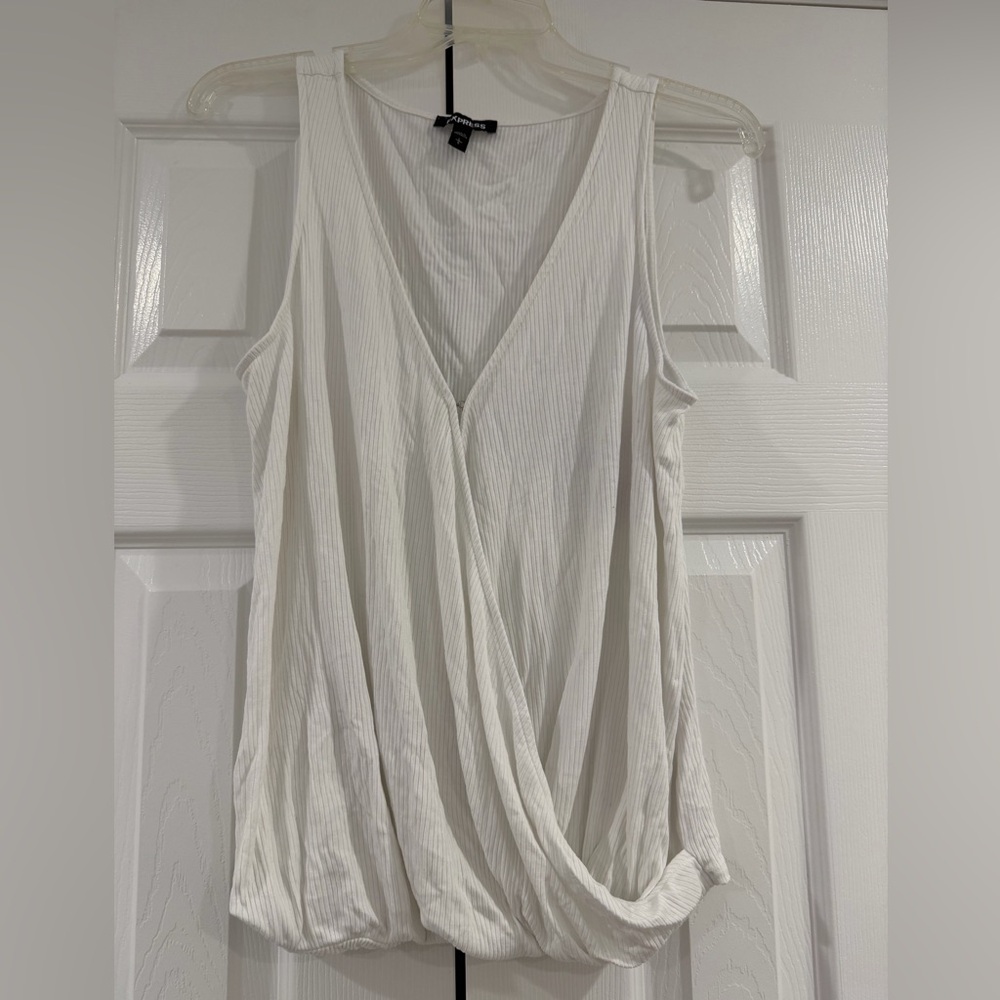 Express Women's Large White Ribbed Tank Top Front Clasp